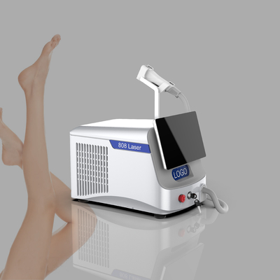 Dispositif d' épilation laser portable 810nm Machine d' épilation permanente pour femme