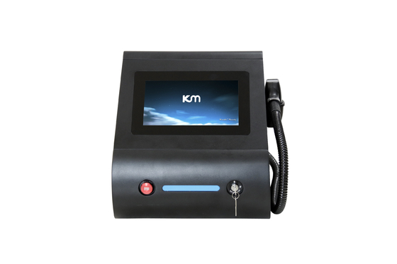 Machine laser à diode portable médicale pour le rajeunissement de la peau au laser avancé