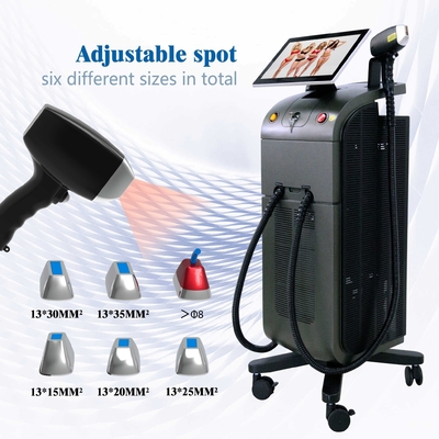 Machine d' épilation au laser à diode 808nm AC110V/ 220V 10% 50HZ/ 60HZ