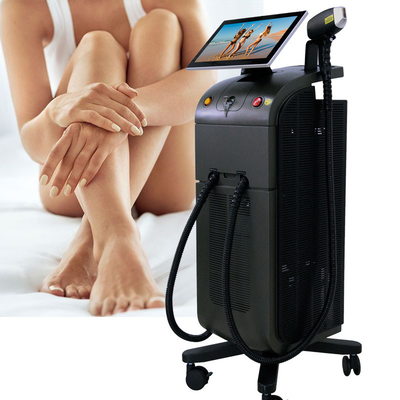 3 longueurs d'onde machine d'épilation laser 808nm 1064nm 755nm pour les femmes beauté permanente