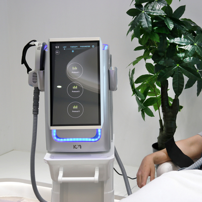 Puissante machine de sculpture corporelle EMS, pulsation de stimulateur musculaire magnétique 300us 5000w