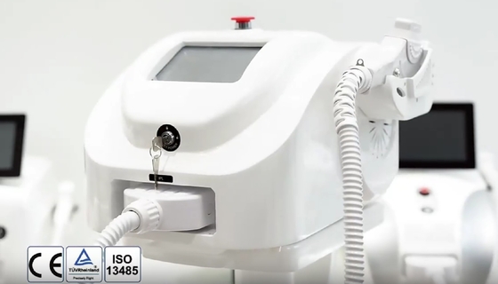 Machine d' épilation laser IPL pour le rajeunissement de la peau