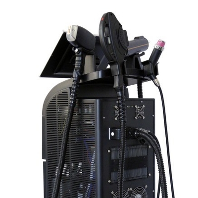 4 en 1 machine de beauté multifonctionnelle à trois longueurs d'onde laser pour éliminer les poils de tatouage
